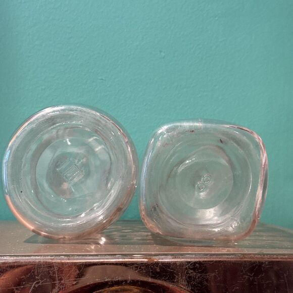 2 Ball Ideal Canning Glass Jars with Wire Bale Round No 10 & Square No 8 - Picture 15 of 16
